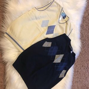 Cute Vest for boys size 4T and size 6(small)
